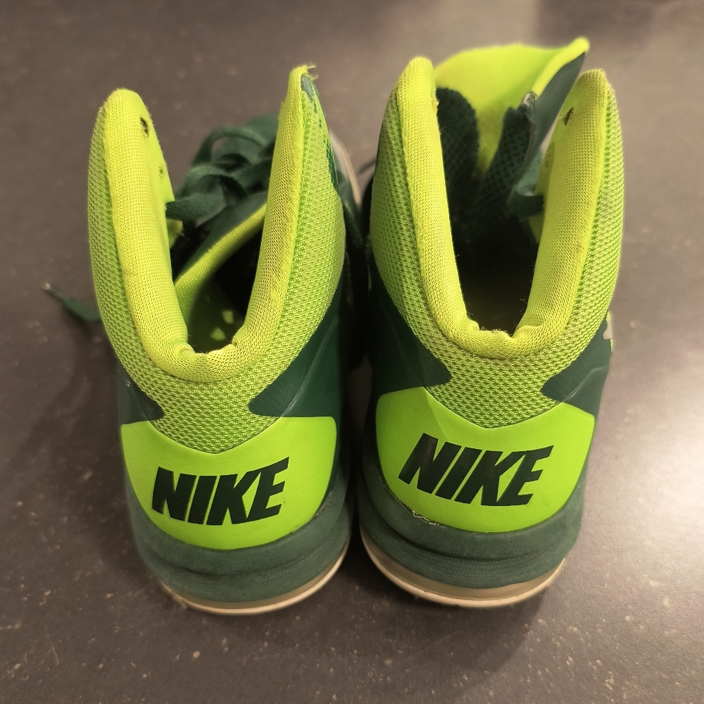 Vintage 2013 Nike Air Zoom Hyper Quickness Neon Green Dark Green rare Size 10